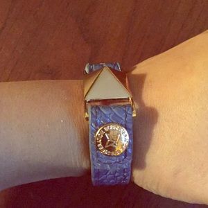 Leather BCBG Generation snap bracelet!