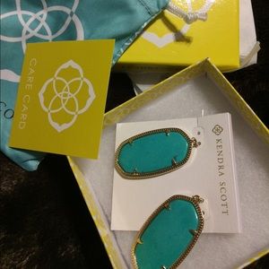 Kendra Scott Jewelry - ๐4th SALE ๐ NWT Kendra Scott Danielle Earrings Kendra Scott Jewelry - ๐4th SALE ๐ NWT Kendra Scott Danielle Earrings