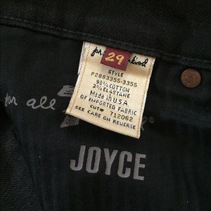 Price reduction‼️🎉7 for all mankind jeans size 29