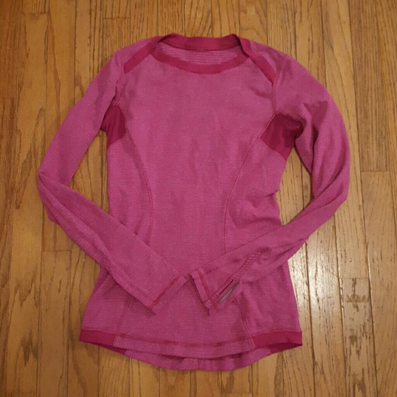Lululemon base level rulu --  size 6
