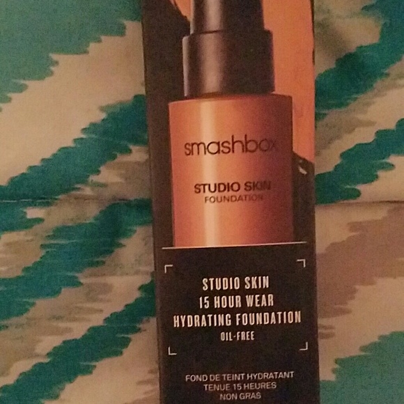 Smashbox Studio skin in 3.15