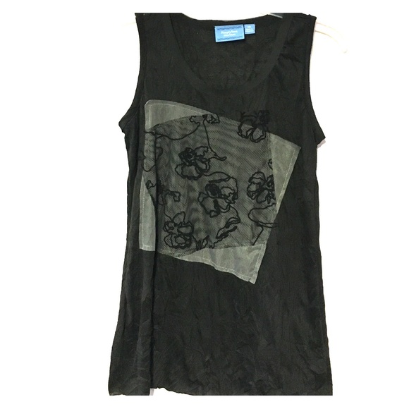 NEVER BEEN WORN Vera Wang Floral Top