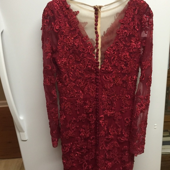 Custom dress - Picture 3 of 4