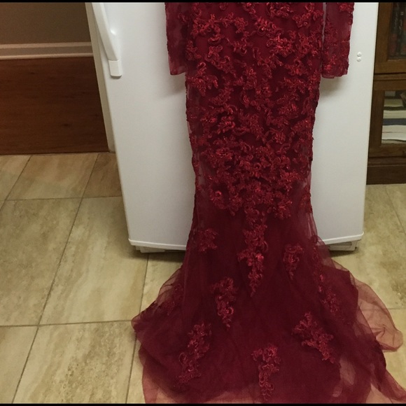 Custom dress - Picture 4 of 4