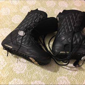 shaun white snowboard boots