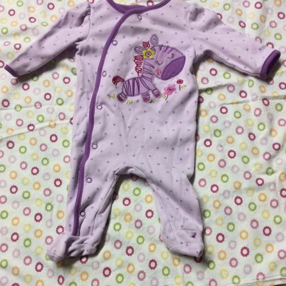 🌸Lavender cotton zebra onesie🌸
