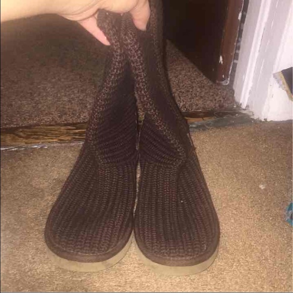 Knitted UGGS