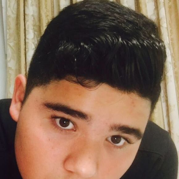 Meet your Posher, David - Picture 1 of 1