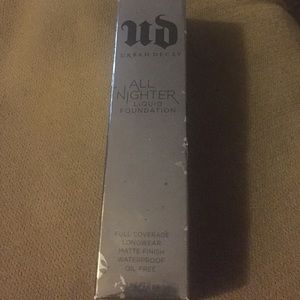 Urban decay all nighter liquid foundation