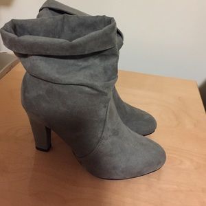 Express grey suede boots