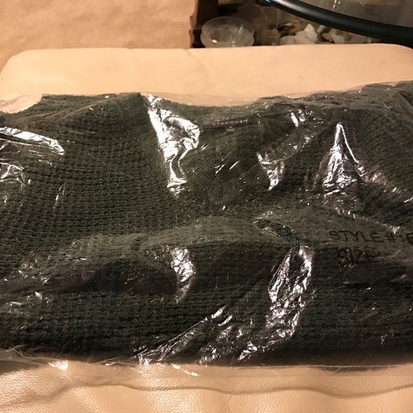 Heather V Neck Sweater - Picture 2 of 5