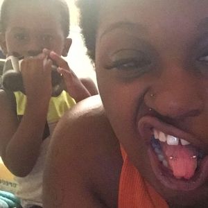 Meet your Posher, Charleen