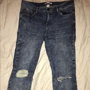 CHARLOTTE RUSSE REFUGE DISTRESS JEANS