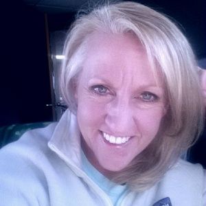 Meet your Posher, Brenda