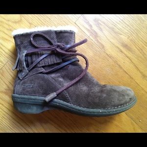 UGG Size 7.5 Wrap Lace Booties