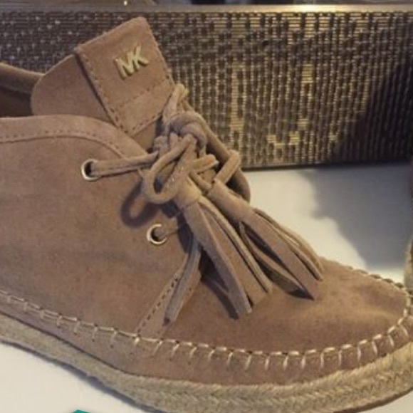 Micheal Kors Kendrick Wedges