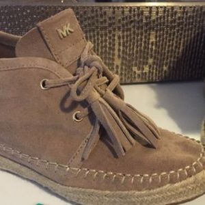 Micheal Kors Kendrick Wedges