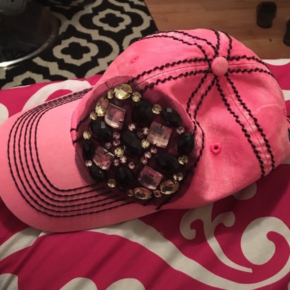 Olive and Pique Pink girly ball cap.