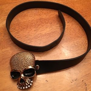 Outrageous skull belt buckle, no longer made