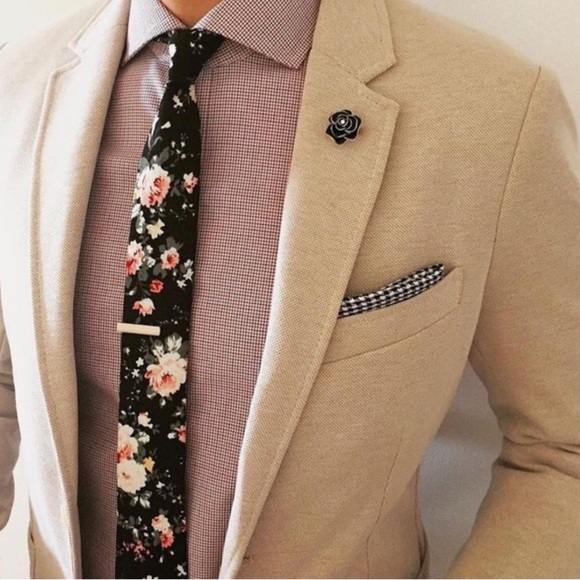 Mens Floral Tie! 👔 - Picture 3 of 6