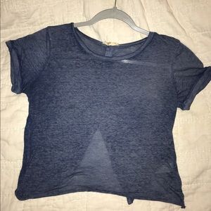 HOLLISTER CROP TOP