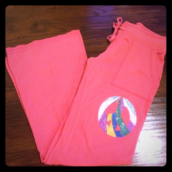 Peace ✌🏻️VS PINK Sweatpants