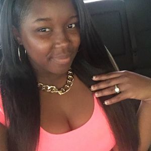 Meet your Posher, Latesha