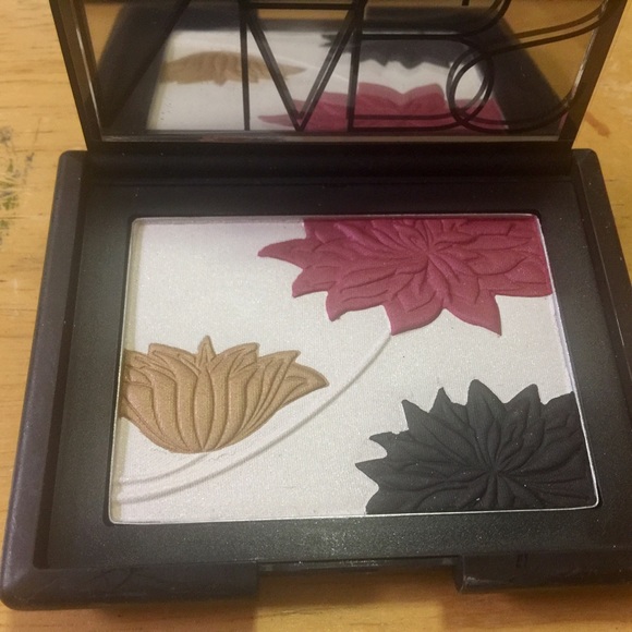 Nars Hanamichi Kabuki Eyeshadow Palette