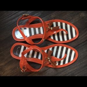 Henri Bendel jelly sandals with tassels size 8