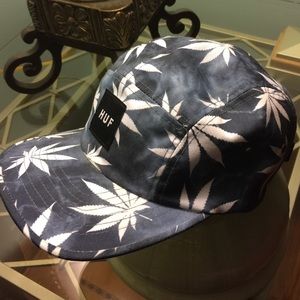 Huf Plantlife snap-on closer hat adjustable Huf Plantlife snap-on closer hat adjustable