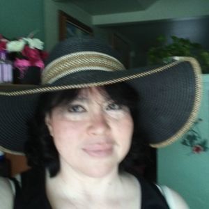 Meet your Posher, Lidia