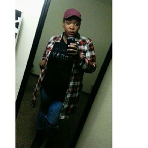 Meet your Posher, Gia