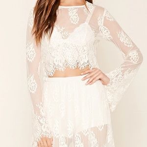 NWT Forever21 Eyelash Lace Bell Sleeve Top