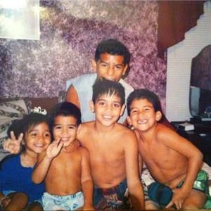 Meet your Posher, Roxanne