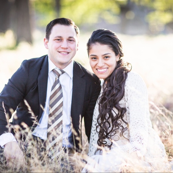 Meet your Posher, Nicole - Picture 2 of 6