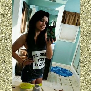 Meet your Posher, Abby