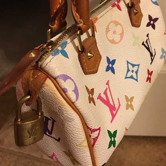 100% Authentic Louis Vuitton - Picture 2 of 4