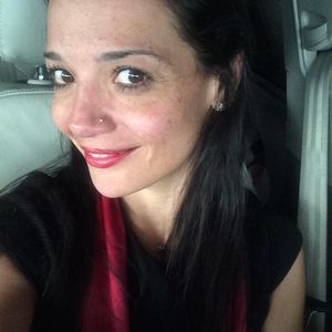 Meet your Posher, Dina