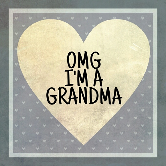 OMG IM A GRANDMA NOW?!?!?!? - Picture 1 of 3