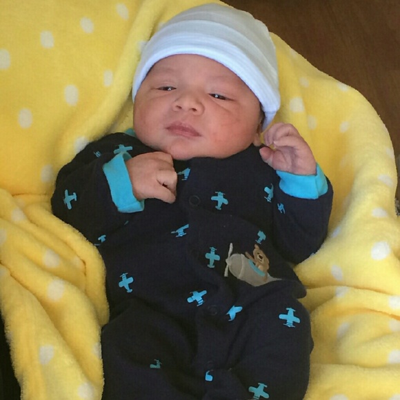 OMG IM A GRANDMA NOW?!?!?!? - Picture 3 of 3