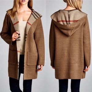 Staccato Tan/Plaid Cardigan Sweater