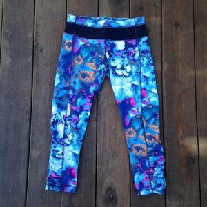 90 Degree by Reflex Capri Leggings