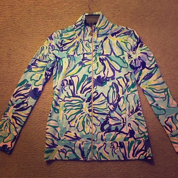 Lilly Pulitzer Reagan Zip up Popover! Like New