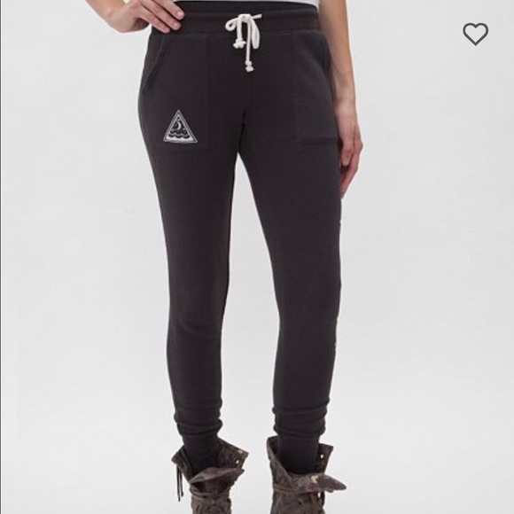 Billabong sweatpants