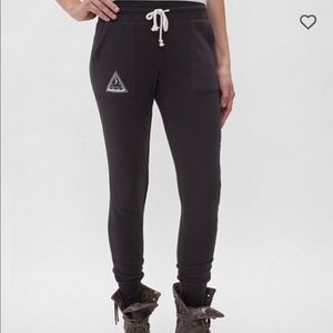 Billabong sweatpants