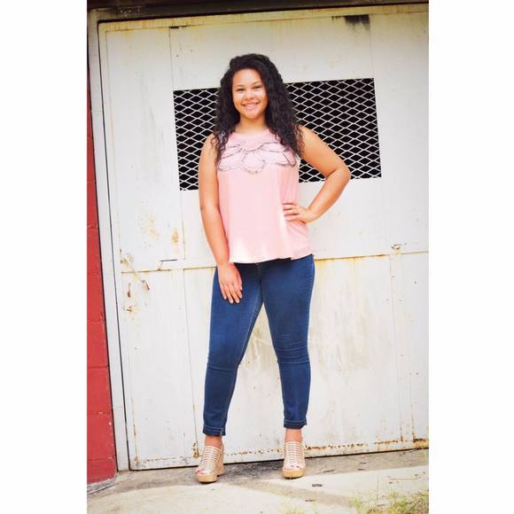 Meet your Posher, Calei