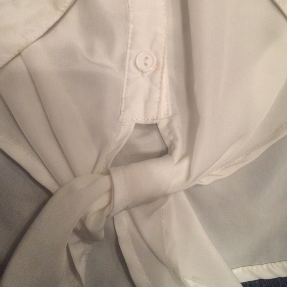 Tie Front Button Up - Picture 2 of 3