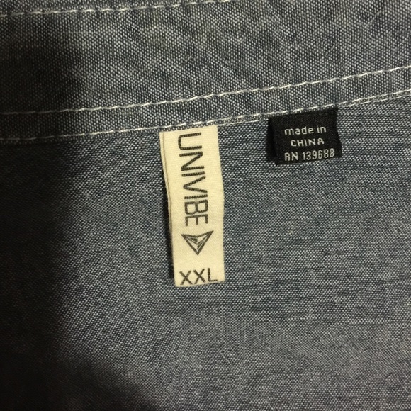 Tribal button down - Picture 3 of 4