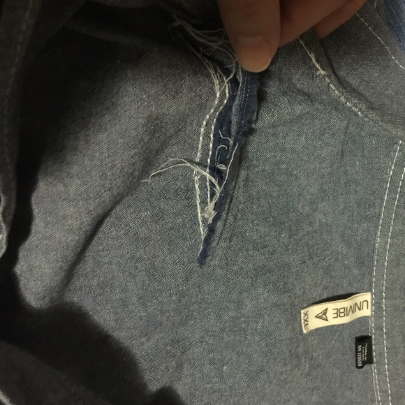 Tribal button down - Picture 4 of 4