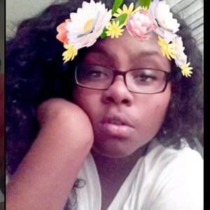 Meet your Posher, Jackée